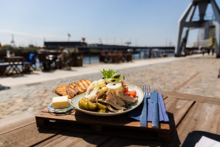 Restaurant-Geschenk-Gutschein Hamburg für BaakenNest