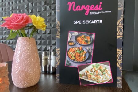 Restaurant-Geschenk-Gutschein  Essen für Restaurant Nargesi